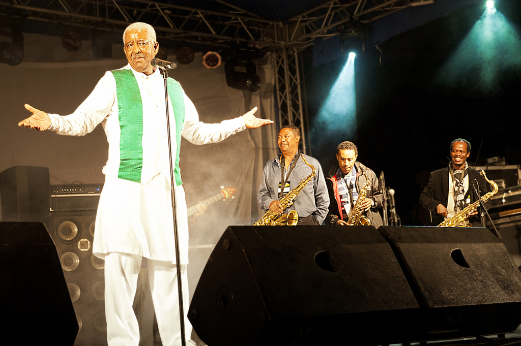 Mahmoud Ahmed performing at Selam music festival