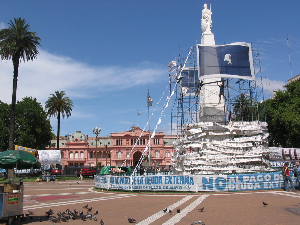 Plaza de Mayo, 8 dicembre 2004